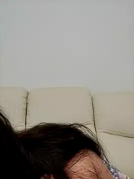 Snapshot of leeya_lee chatting on 01-15-25, 11:30 leeya lee online show from 01-15-25, 11:30