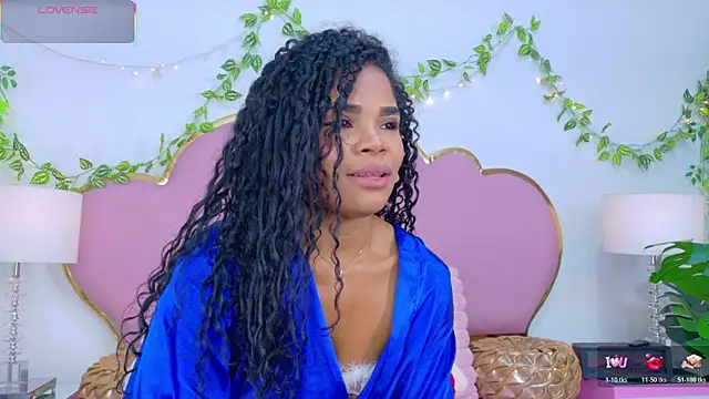 NahiaraReina online show from 11-24-25, 01:44