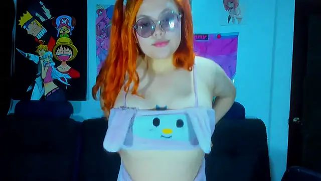 Snapshot of Lily_stone04 chatting on 01-26-25, 05:34 Lily stone04 online show from 01-26-25, 05:34