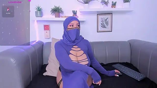 cloe sirena online show from 03-12-26, 02:34