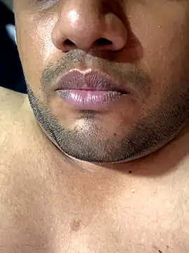 ved240 online show from 10-31-25, 02:40