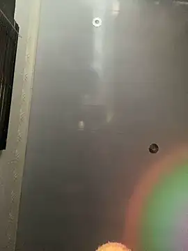 Snapshot of BlueIceCube chatting on 10-16-25, 04:46 BlueIceCube online show from 10-16-25, 04:46