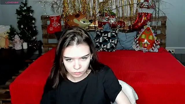 SweetyDeviliya online show from 12-25-24, 09:02