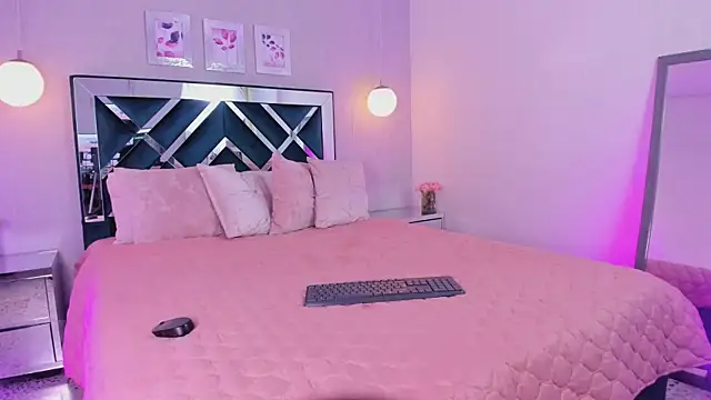 ibella7 online show from 12-05-25, 07:32