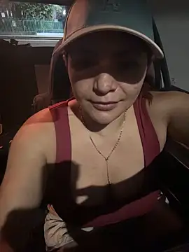 Snapshot of diosagriega_1 chatting on 10-29-25, 05:31 diosagriega 1 online show from 10-29-25, 05:31