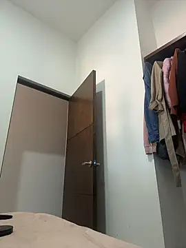 Snapshot of diosagriega_1 chatting on 12-13-25, 10:48 diosagriega 1 online show from 12-13-25, 10:48