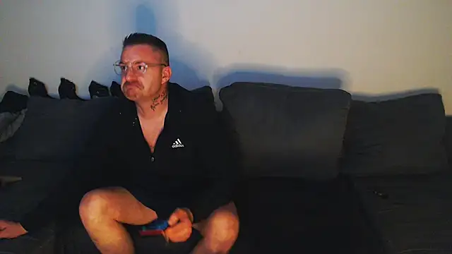 DevilsAngel13 online show from 02-04-25, 06:46