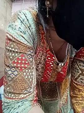 queensenorita online show from 10-02-25, 06:15