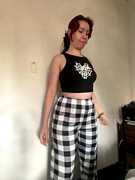 Snapshot of Nina-Chick777 chatting on 09-11-25, 05:24 Nina-Chick777 online show from 09-11-25, 05:24