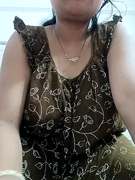 Priya 2222 online show from 04-15-26, 07:58