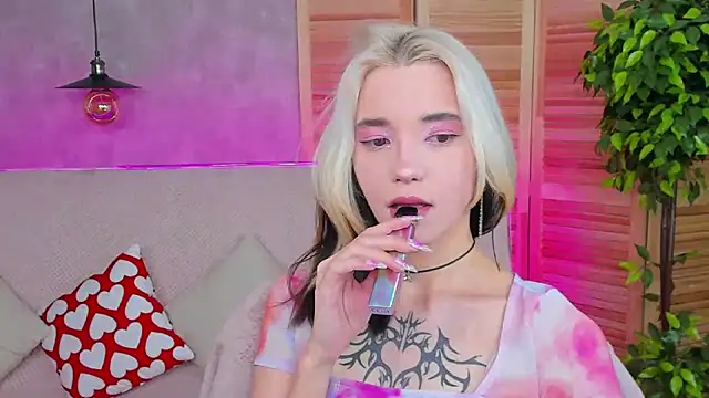 as1an girlfriend online show from 02-27-25, 10:15