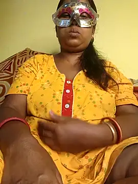 Snapshot of tinabhabhi chatting on 04-28-26, 09:47 tinabhabhi online show from 04-28-26, 09:47