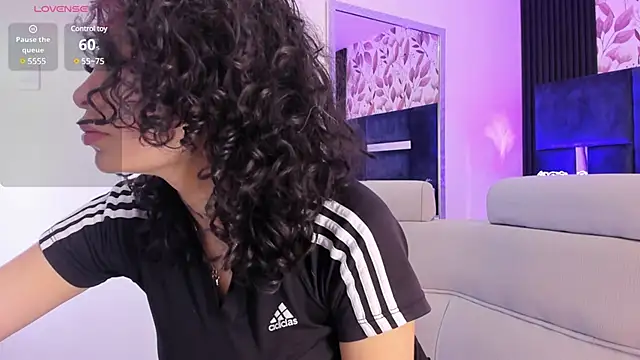 Snapshot of KatherineGomez chatting on 02-01-25, 10:15 KatherineGomez online show from 02-01-25, 10:15