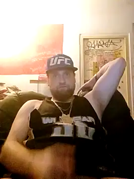 Snapshot of Ozomitro chatting on 02-01-25, 11:16 Ozomitro online show from 02-01-25, 11:16