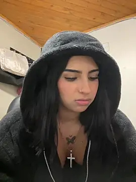 Hilary pinkk online show from 10-28-25, 01:31