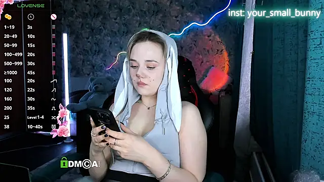 Your small bunny online show from 04-06-26, 02:09