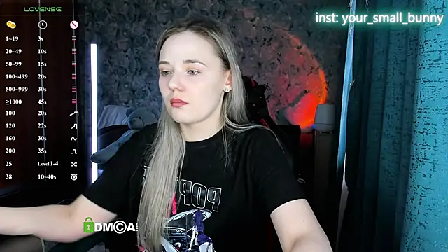 Your small bunny online show from 04-28-26, 02:27