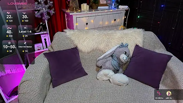 Ashley Rous online show from 12-06-24, 01:51