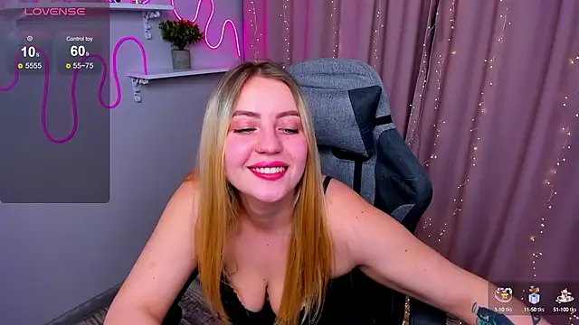 Ashley Rous online show from 02-21-25, 06:18