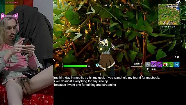 Snapshot of tallnerdyguy chatting on 01-21-25, 05:27 tallnerdyguy online show from 01-21-25, 05:27