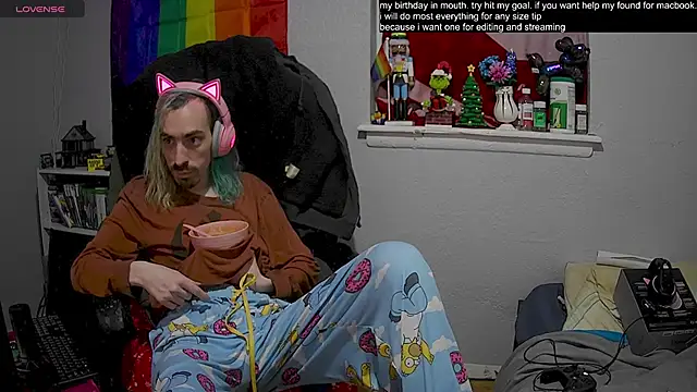 Snapshot of tallnerdyguy chatting on 01-23-25, 02:55 tallnerdyguy online show from 01-23-25, 02:55
