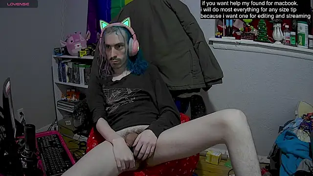 Snapshot of tallnerdyguy chatting on 02-27-25, 06:40 tallnerdyguy online show from 02-27-25, 06:40
