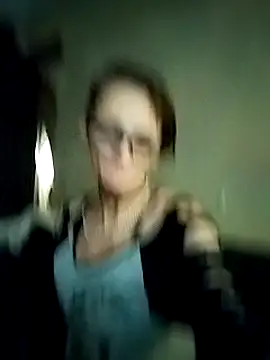 Snapshot of ivylee31 chatting on 12-12-24, 04:48 ivylee31 online show from 12-12-24, 04:48