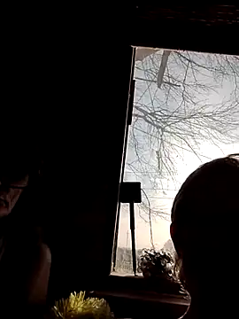 Snapshot of ivylee31 chatting on 02-15-25, 10:21 ivylee31 online show from 02-15-25, 10:21