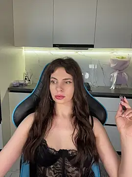 CurlyLara online show from 04-25-26, 01:41