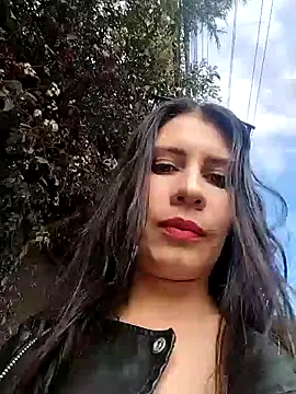 Alysson-- online show from 01-10-26, 01:35