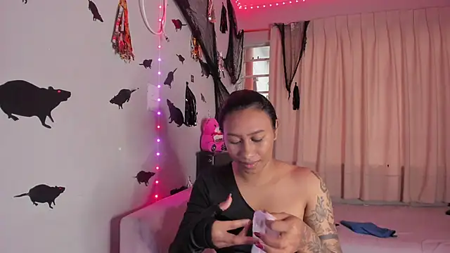 Brunettesexy0 online show from 10-26-25, 04:02