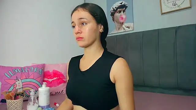 naughtyloverss online show from 02-10-26, 12:53