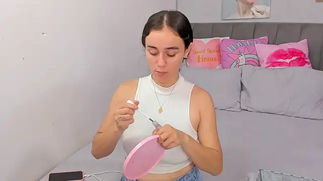 naughtyloverss online show from 04-24-26, 04:53