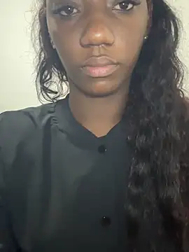 Khenta Michells online show from 04-25-26, 09:45