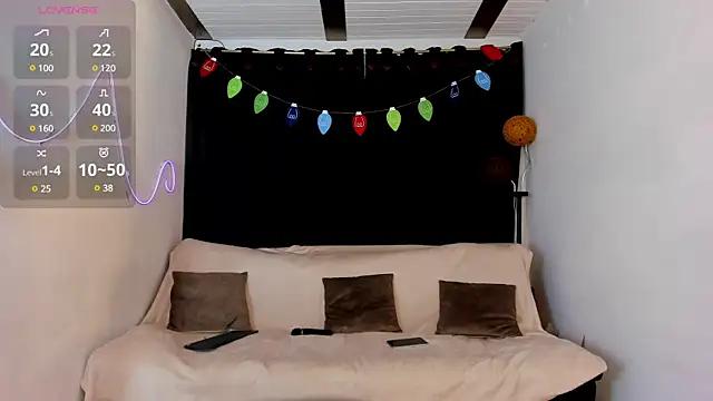 Snapshot of Gisell_s chatting on 12-23-24, 09:08 Gisell s online show from 12-23-24, 09:08