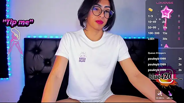 Snapshot of Skyler__blue4 chatting on 12-14-24, 11:34 Skyler blue4 online show from 12-14-24, 11:34