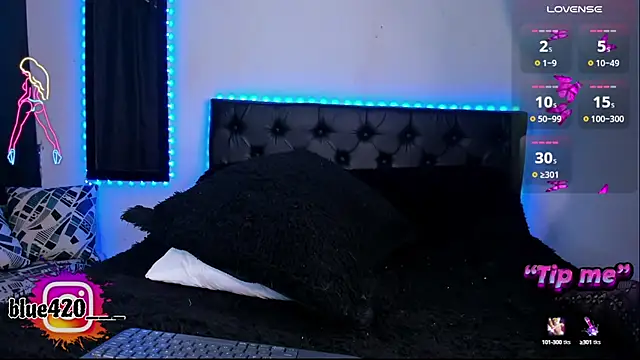 Snapshot of Skyler__blue4 chatting on 01-07-25, 01:28 Skyler blue4 online show from 01-07-25, 01:28