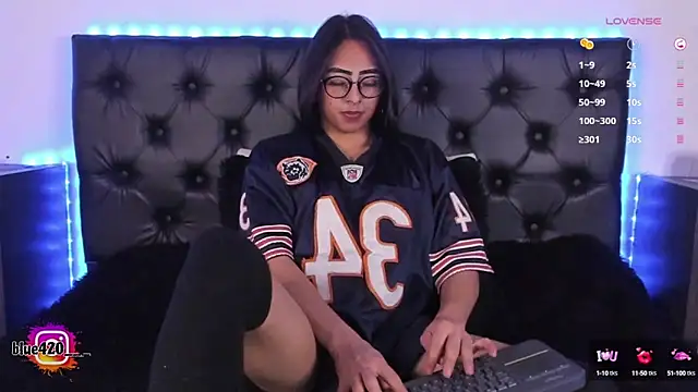 Snapshot of Skyler__blue4 chatting on 03-04-25, 10:16 Skyler blue4 online show from 03-04-25, 10:16