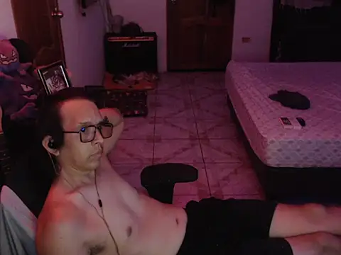 Snapshot of Pit_xxz chatting on 04-11-26, 06:51 Pit xxz online show from 04-11-26, 06:51
