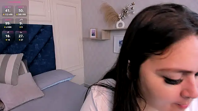 Snapshot of Charlotte_Mayer chatting on 11-07-25, 11:21 Charlotte Mayer online show from 11-07-25, 11:21