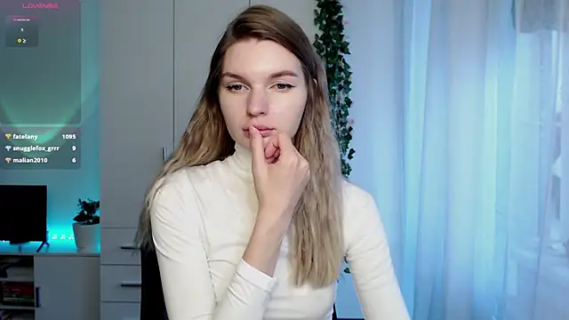 Snapshot of lounahyan chatting on 11-04-25, 10:25 lounahyan online show from 11-04-25, 10:25