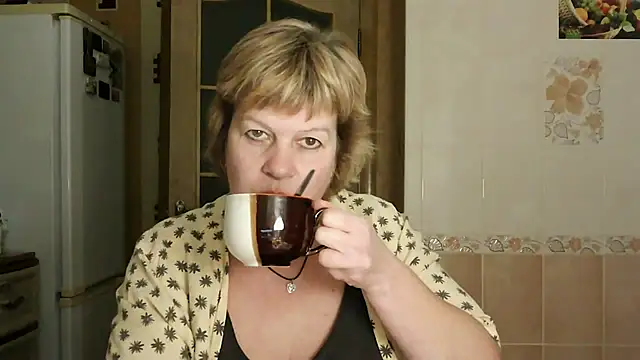 Ettie Tonia online show from 02-14-25, 04:41