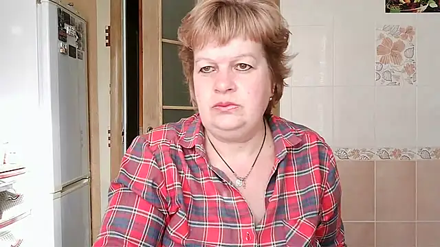 Ettie Tonia online show from 03-04-25, 01:17