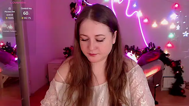 LizzyShine online show from 12-30-24, 11:06