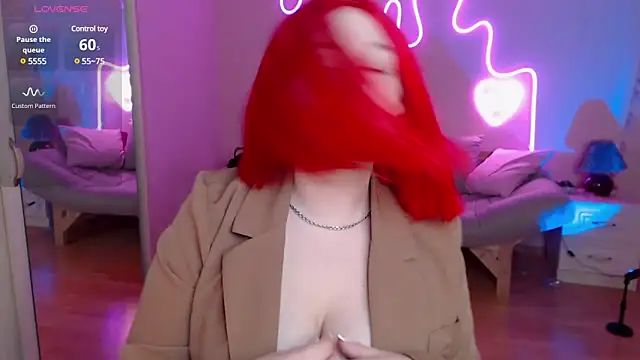 LizzyShine online show from 02-28-25, 08:28