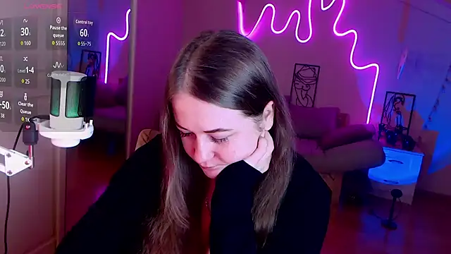 LizzyShine online show from 09-25-25, 03:49