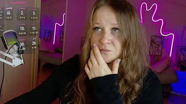 LizzyShine online show from 10-07-25, 05:54