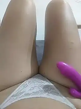 yasmin6 online show from 01-04-25, 09:31