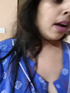 Snapshot of Sweet-Rani chatting on 05-07-26, 05:18 Sweet-Rani online show from 05-07-26, 05:18