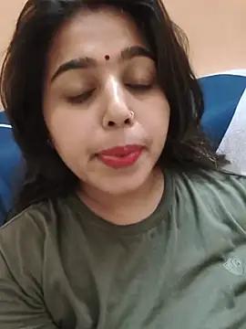 Snapshot of Sweet-Rani chatting on 05-21-26, 05:20 Sweet-Rani online show from 05-21-26, 05:20